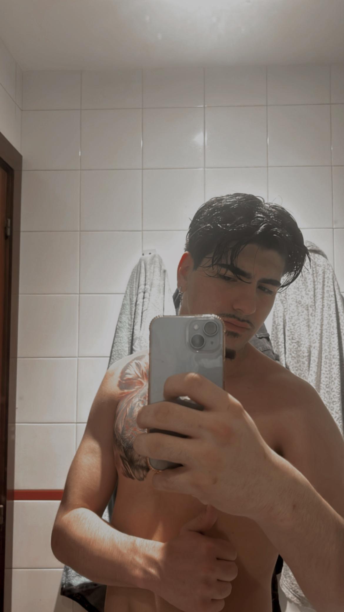 Jovencitobcn21 Profile Image