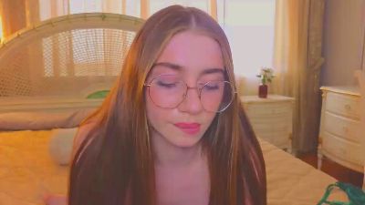 LilianHathaway from France