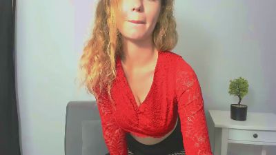 LyraPretty from United States