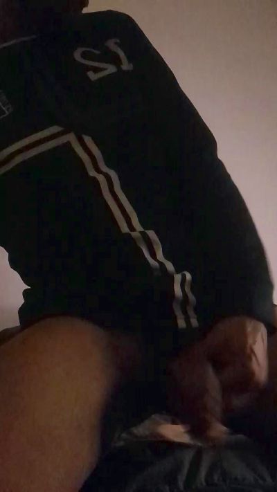 Mauxx97_ from Argentina