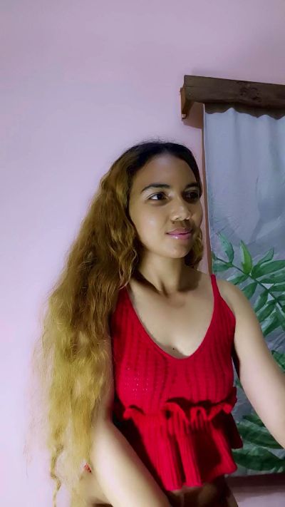 Mimi_sexy01 from France