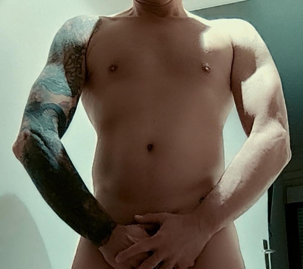 Theone555 Profile Image