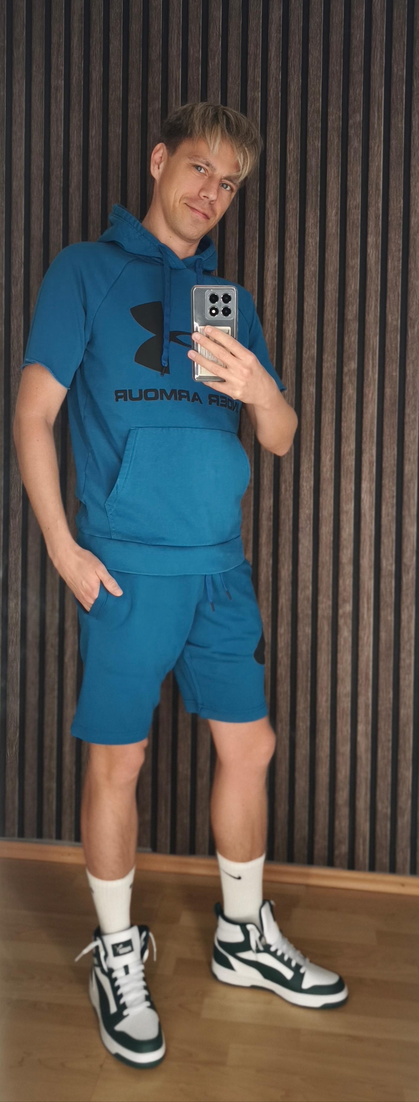 TimNextDoor from Germany
